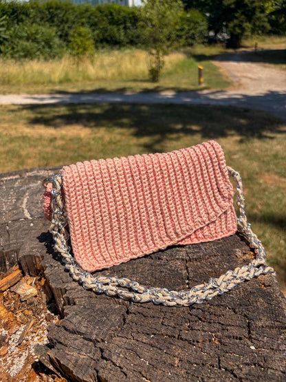 SABLE ROSÉ - CLUTCH